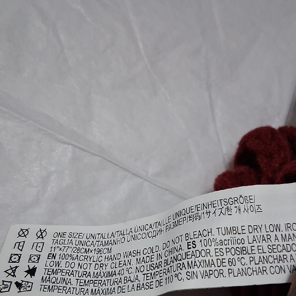 Forever 21 Burgundy Knit Scarf - Picture 7 of 9